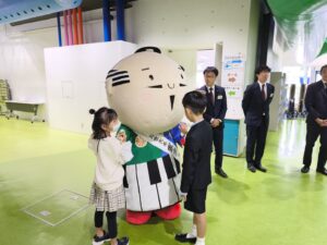 浜松市小・中学生向け夏休み課題 発明くふう展の開催